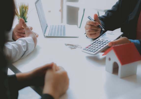 professional tax advisers UK